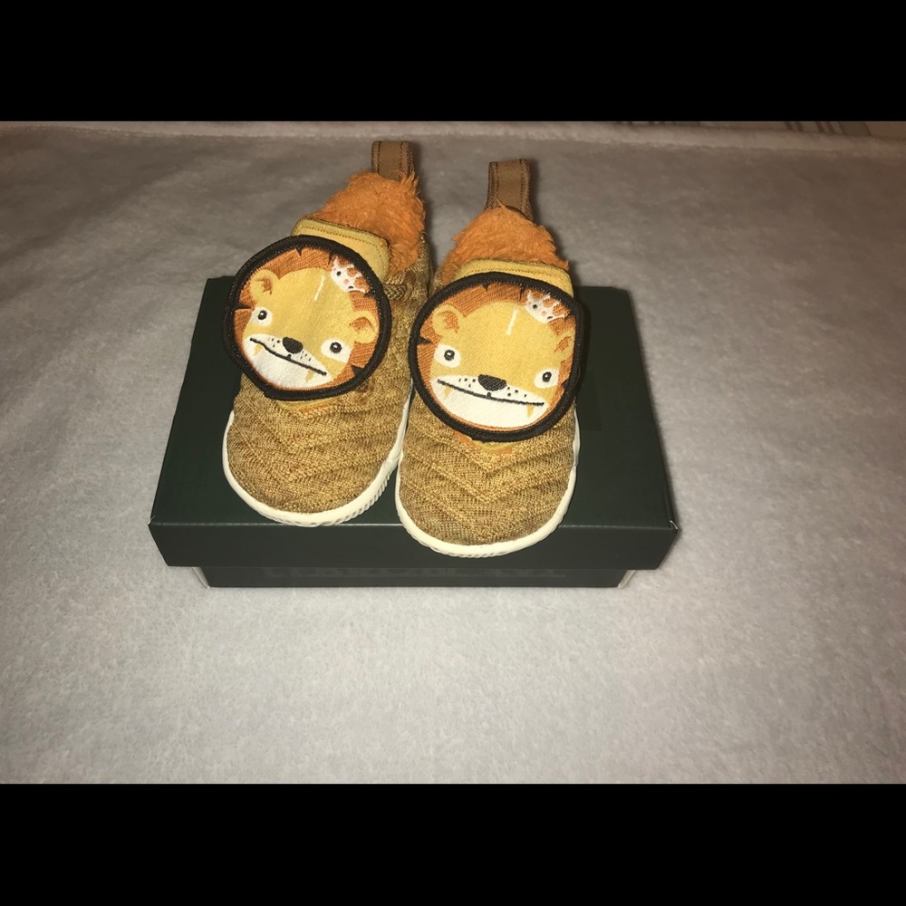 Nike Lebron shoes for children